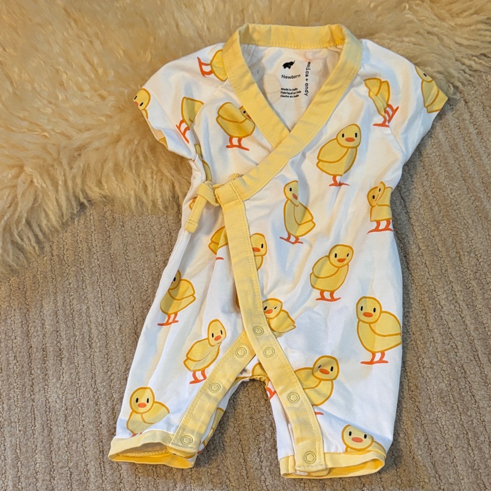 Monica + Andy Adorable Chick Print Baby Romper